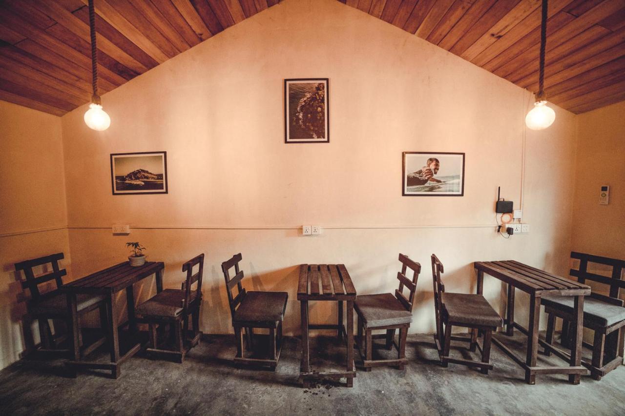 Surf & Yoga Sri Lanka - Surf Camp And Yoga Retreat With Coworking Space Mirissa Ngoại thất bức ảnh