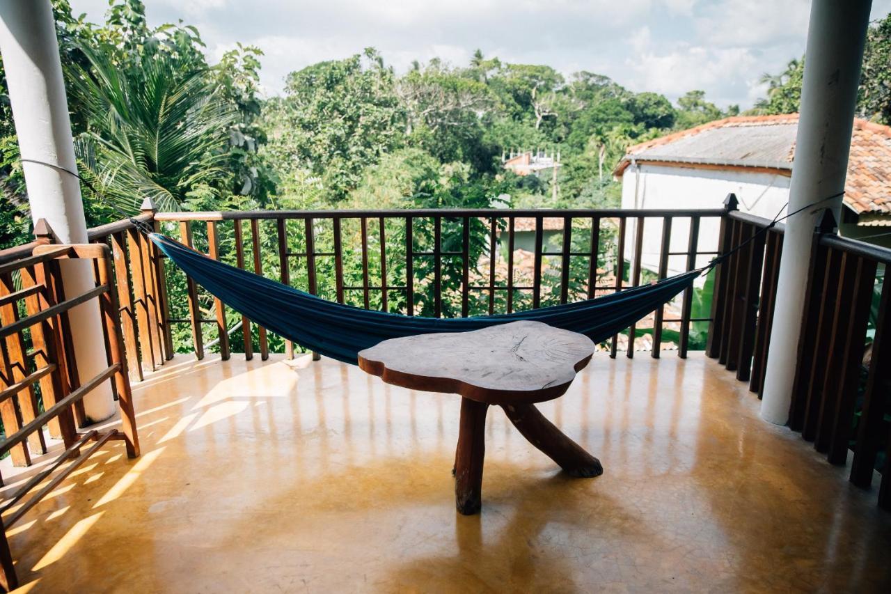 Surf & Yoga Sri Lanka - Surf Camp And Yoga Retreat With Coworking Space Mirissa Ngoại thất bức ảnh