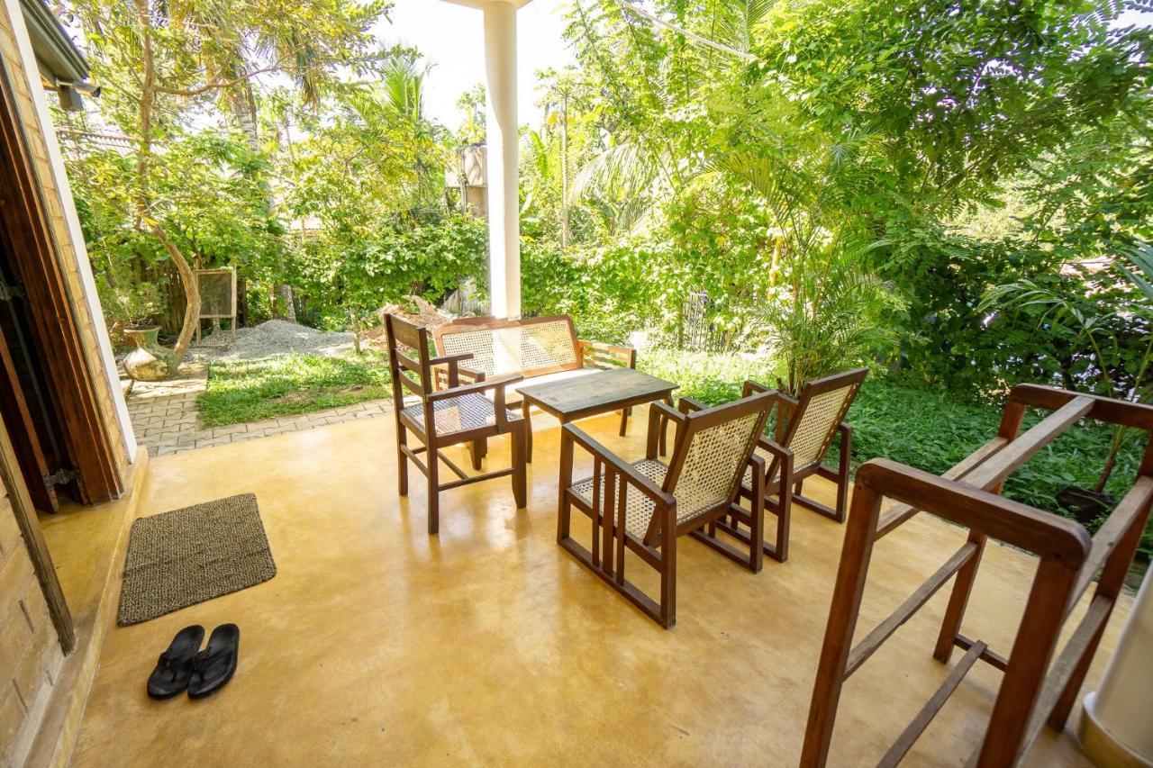 Surf & Yoga Sri Lanka - Surf Camp And Yoga Retreat With Coworking Space Mirissa Ngoại thất bức ảnh
