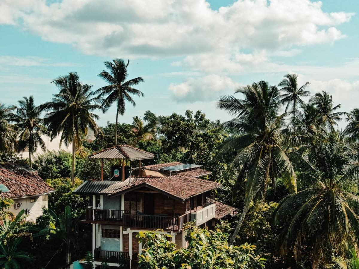 Surf & Yoga Sri Lanka - Surf Camp And Yoga Retreat With Coworking Space Mirissa Ngoại thất bức ảnh